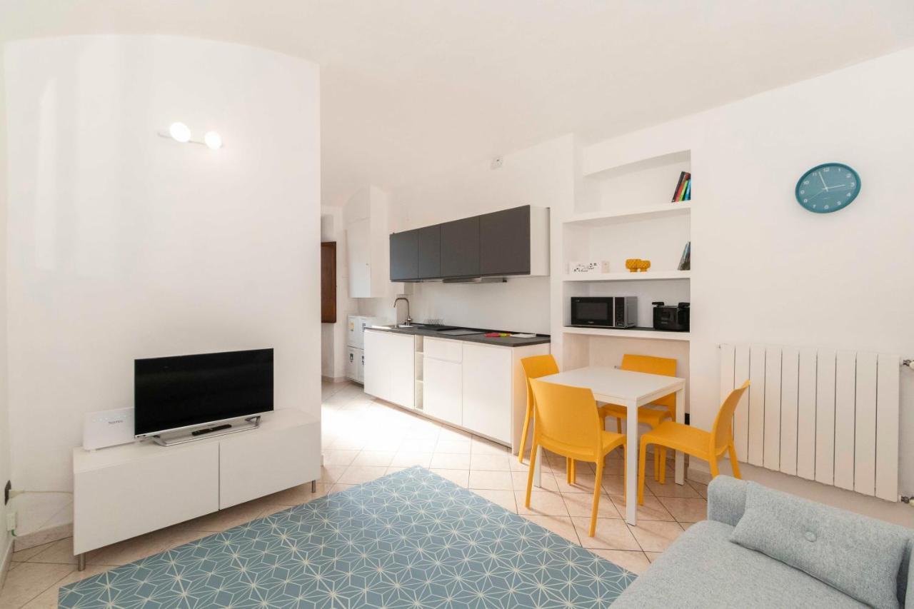 Апартаменти Colourful Flat San Donato Турин Екстер'єр фото
