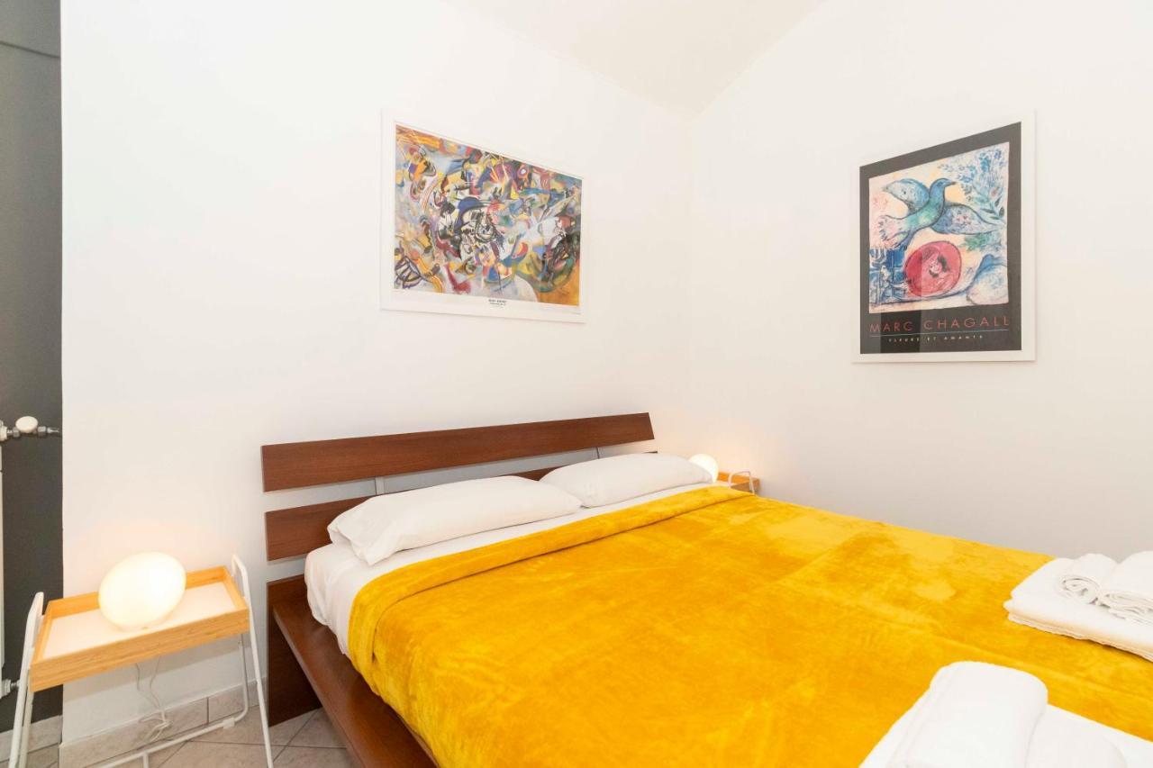 Апартаменти Colourful Flat San Donato Турин Екстер'єр фото